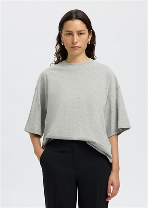 Essential ss boxy tee Light Grey Melange Selected Femme 